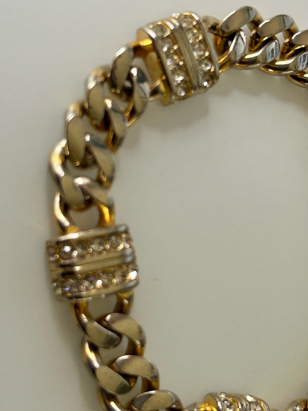 Vintage S.A.L Swarovski Clear Crystal Gold Tone Link Bracelet - Picture 2 of 5